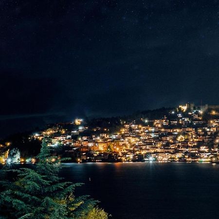 Hotel Lebed Ohrid Extérieur photo